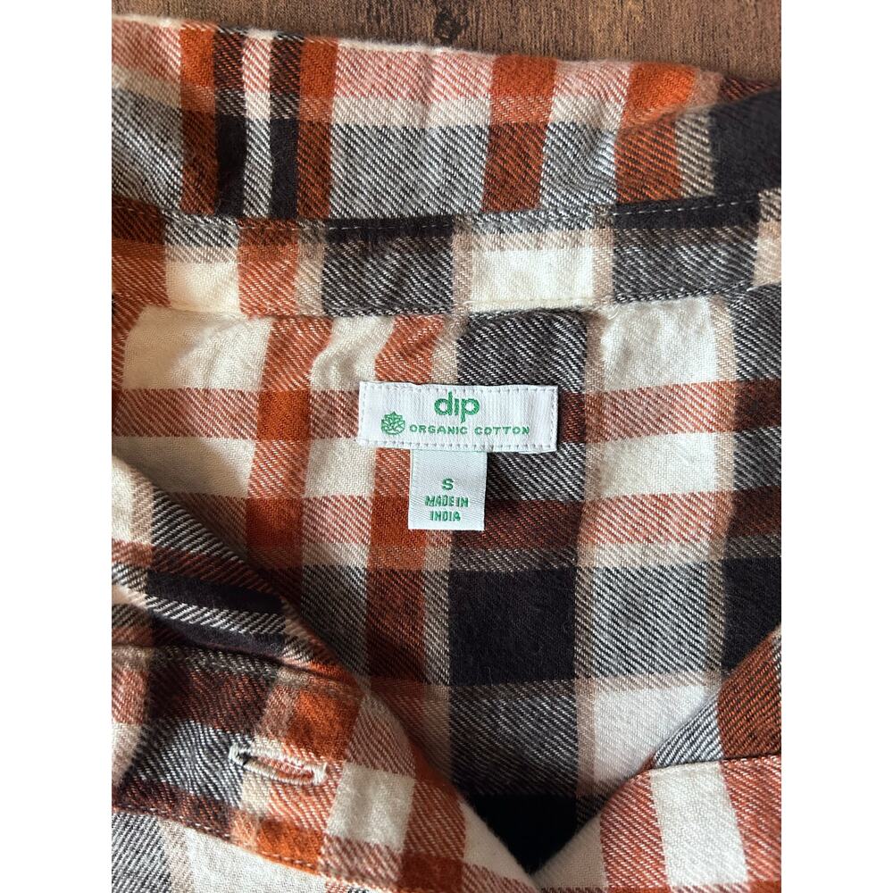 Women’s Organic Cotton Americana Lightweight Fall Plaid Flannel Button Down - Picture 8 of 9